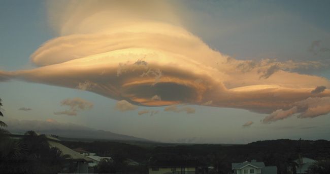 A Lenticular Cloud Over Hawai'i