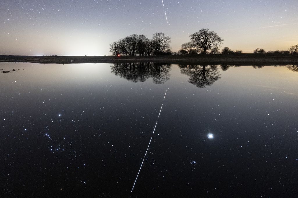 Reflecting the International Space Station