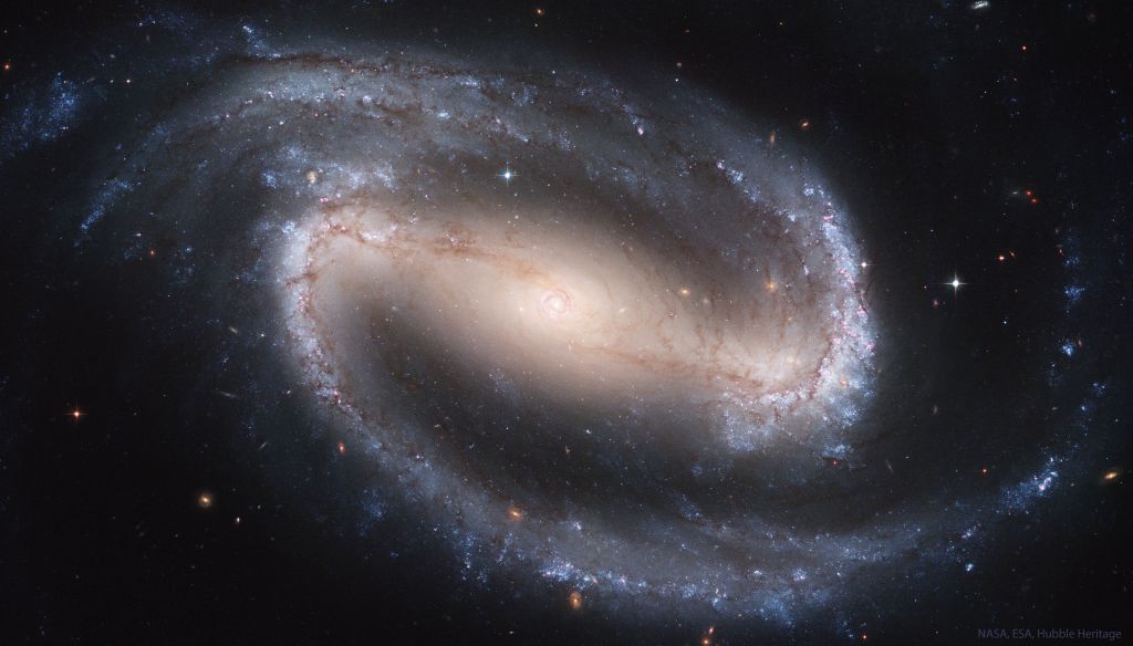 Galaxie spirale barrée NGC 1300
